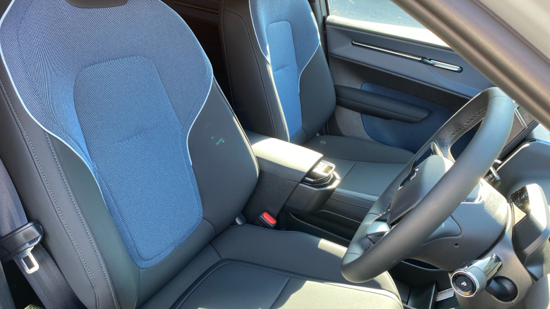 Volvo EX30 200kW SM Extended Range Plus 69kWh 5dr Auto Electric Estate